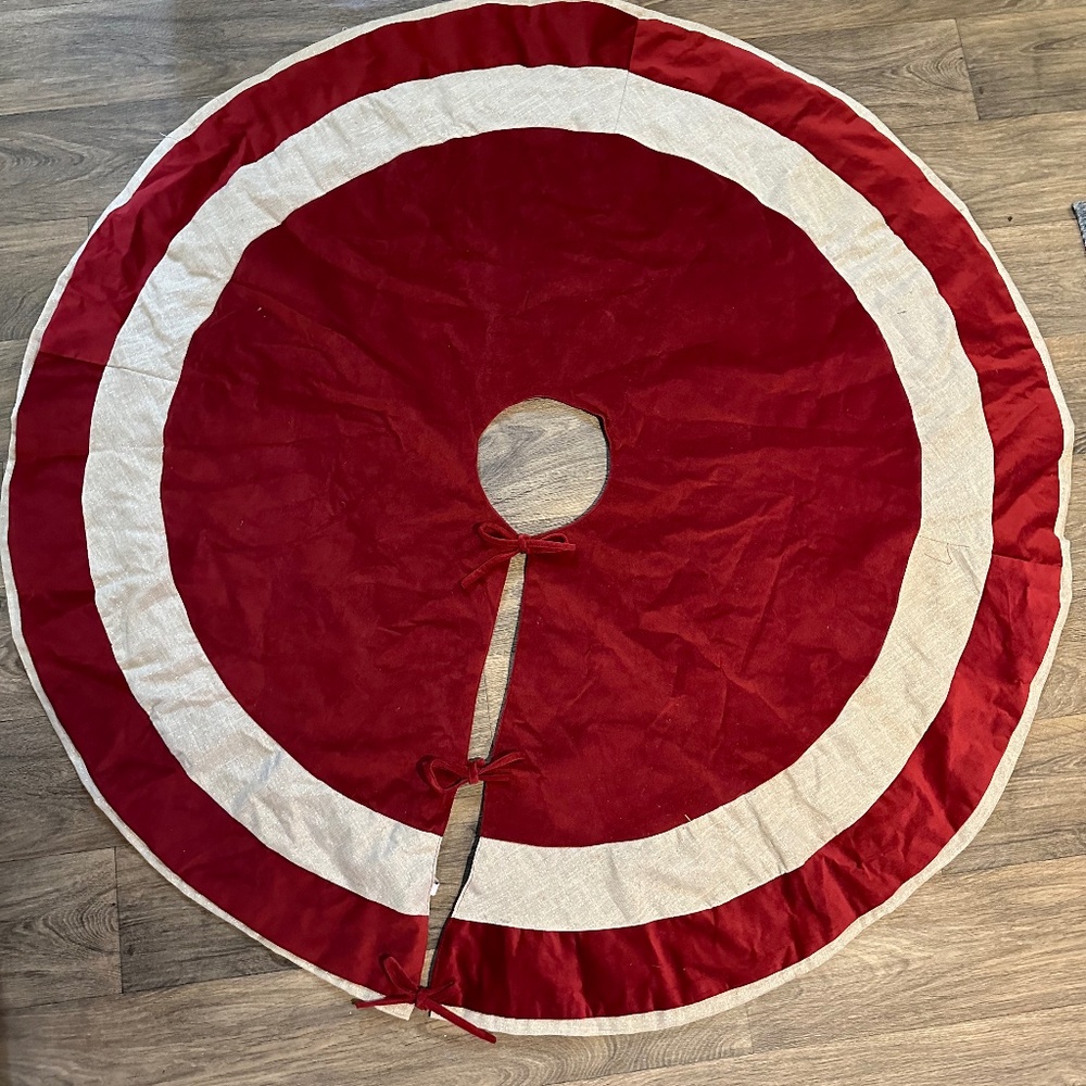 Christmas Tree Skirt